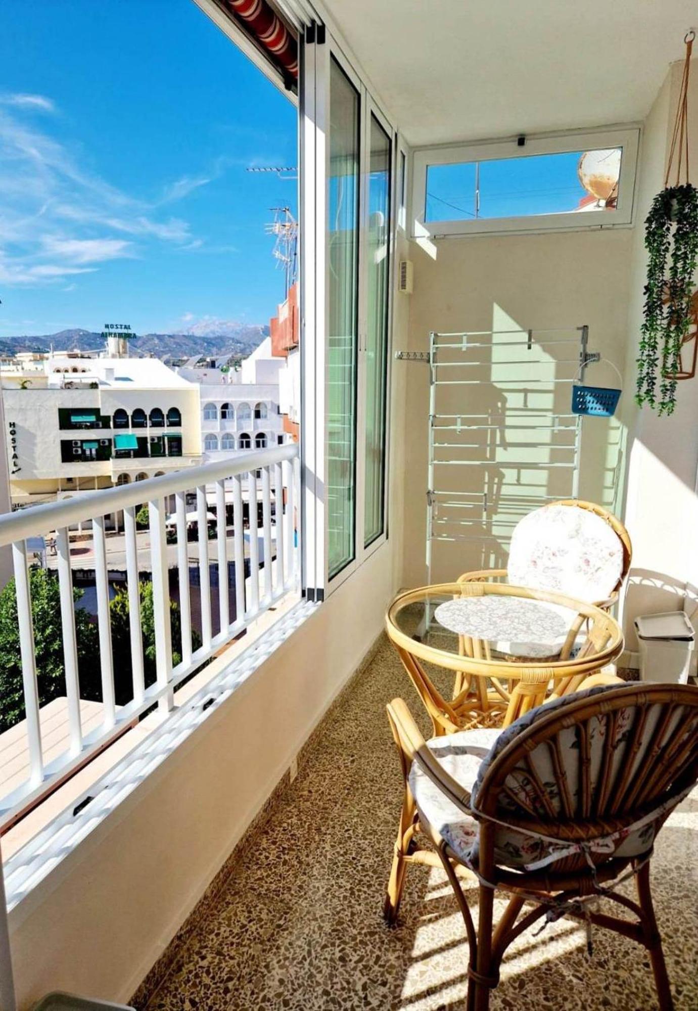 Luminoso Apartamento Playa Torrecilla. Con Piscina Nerja Exteriér fotografie